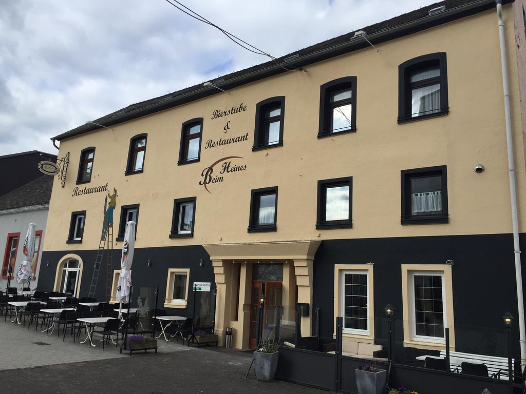 Beim Heines Hotel Daun Ngoại thất bức ảnh